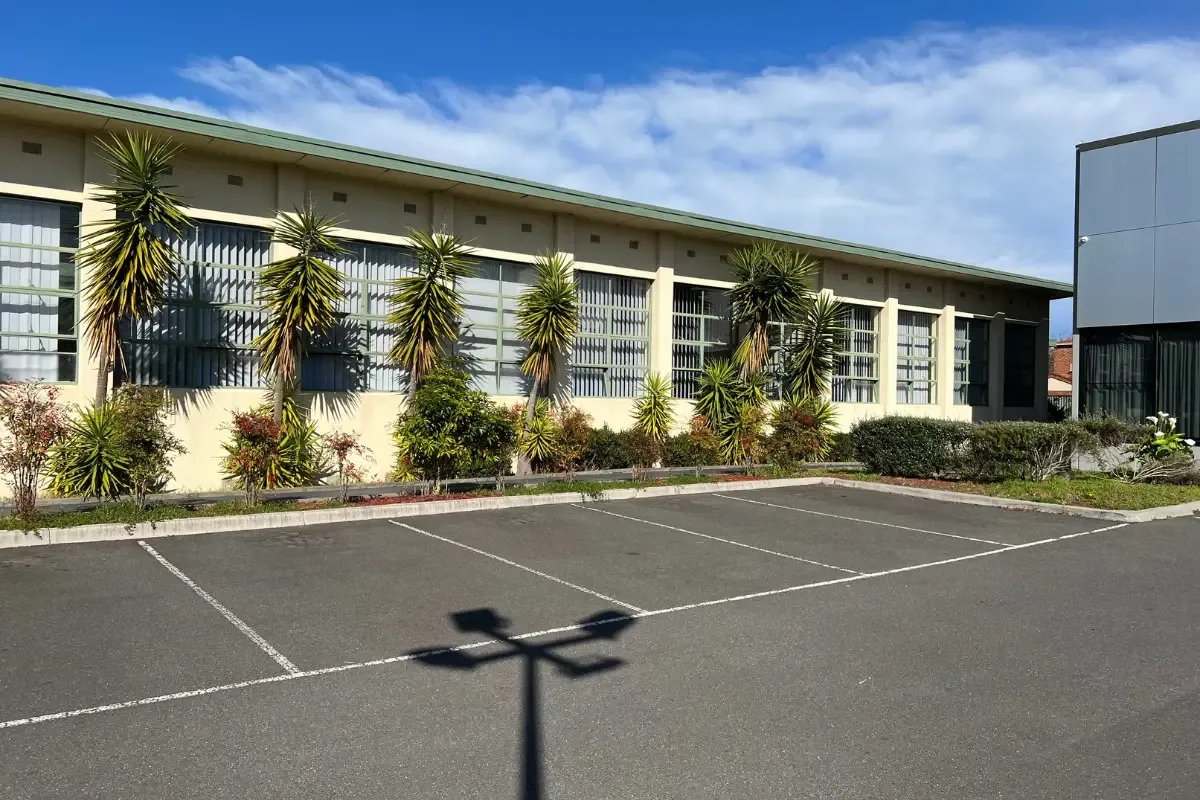 Nobel Park Religious School - Before