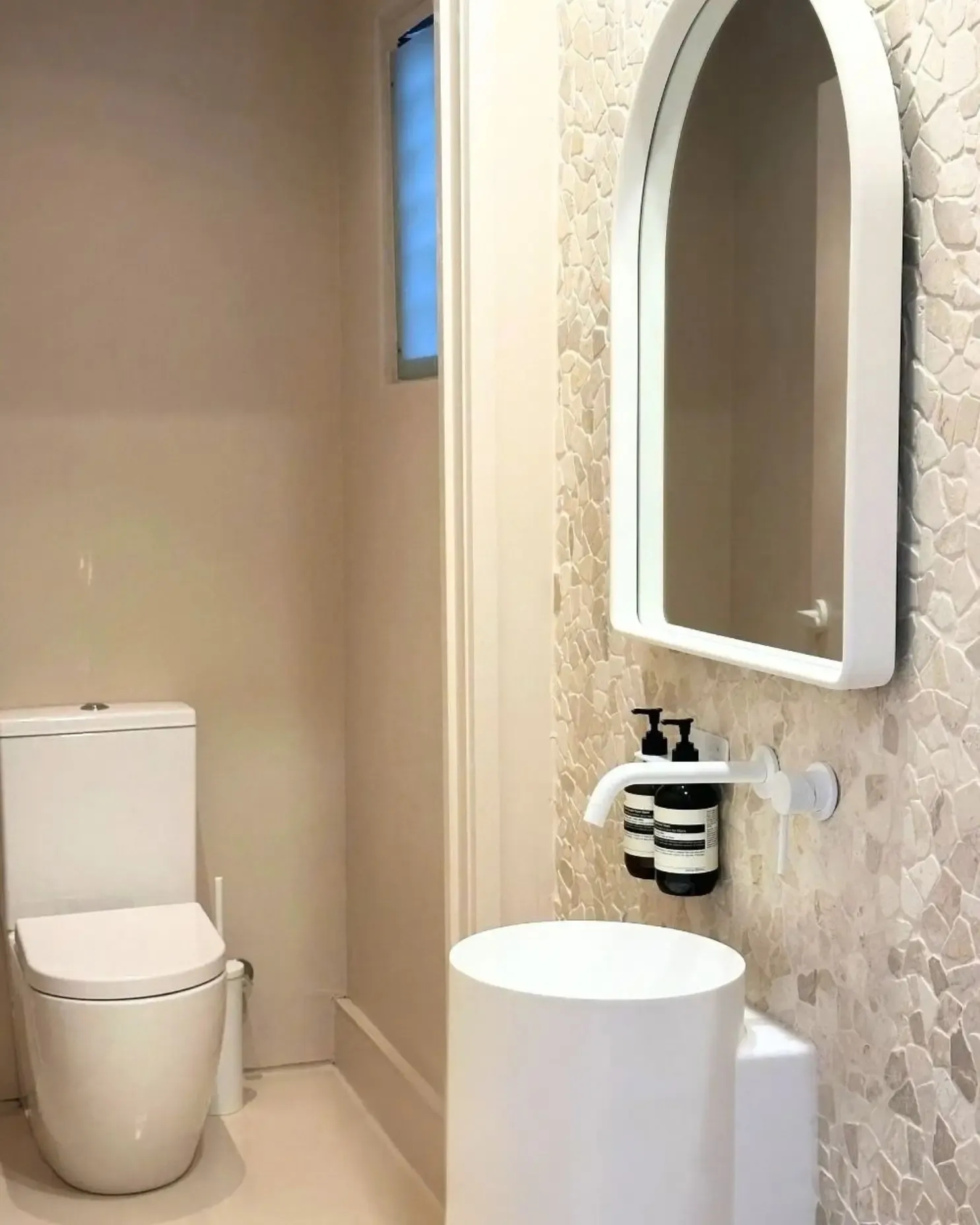 Salon & Lash Studio - After