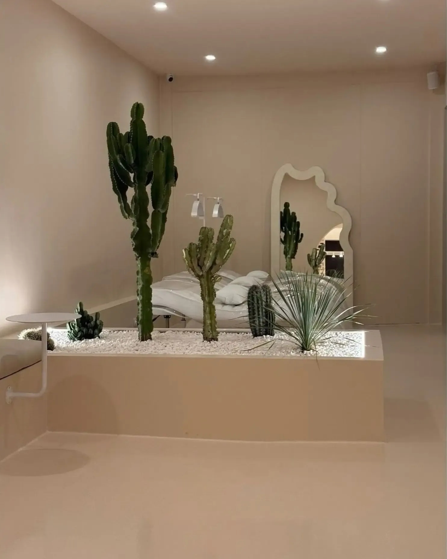 Salon & Lash Studio - After